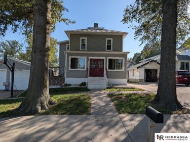129 E 9th Street, Wahoo, NE 68066
