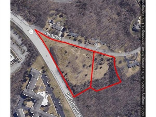 5739-47 Wells Road, Unincorporated, MO 63128