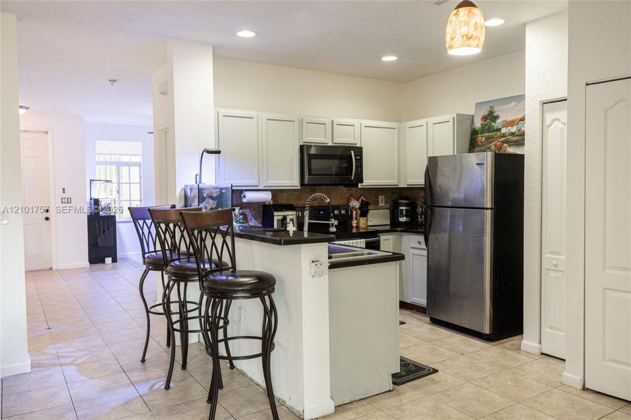 14218 SW 272nd St , Homestead, FL 33032 Photo