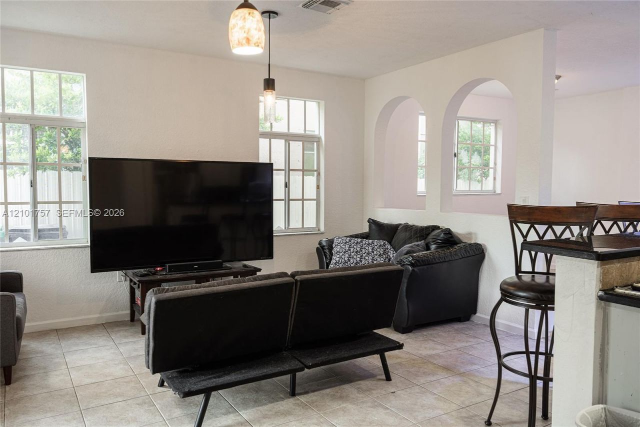 14218 SW 272nd St , Homestead, FL 33032 Photo
