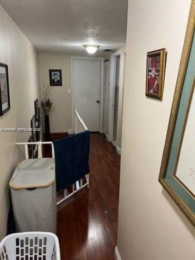 4211 W 10th Ln , Hialeah, FL 33012 Photo