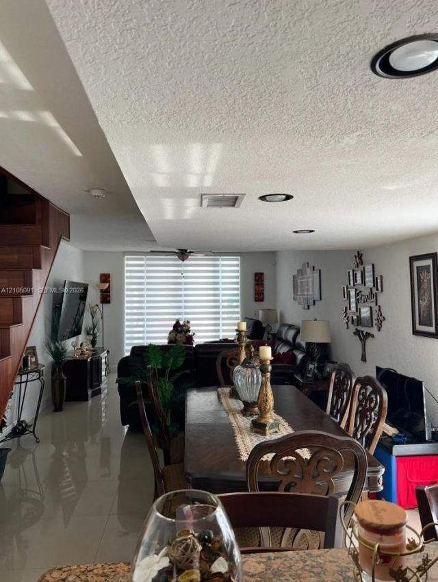 4211 W 10th Ln , Hialeah, FL 33012 Photo