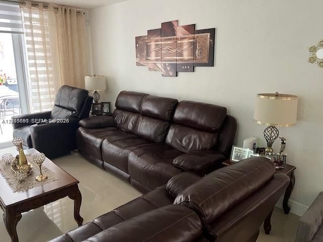 4211 W 10th Ln , Hialeah, FL 33012 Photo