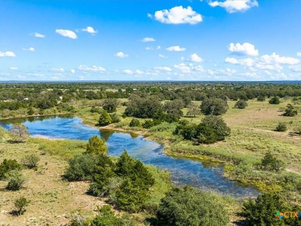 200 Lonita Lane , La Grange, TX 78963