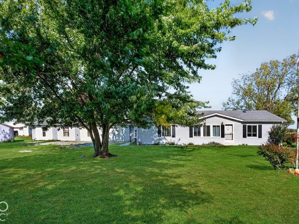 8264 W 600 Road S, Tipton, IN 46072