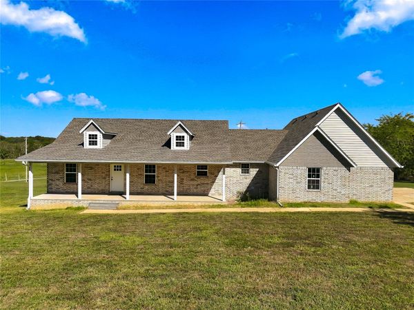 16068 W Jones Road, Tahlequah, OK 74464