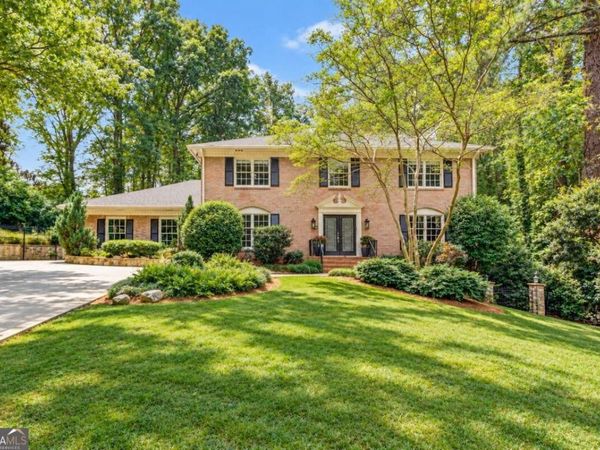 7680 Ryefield Drive, Sandy Springs, GA 30350