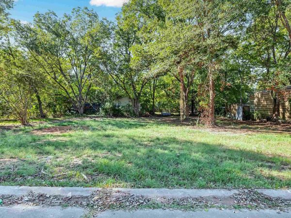 10 Neal Place , North Little Rock, AR 72117