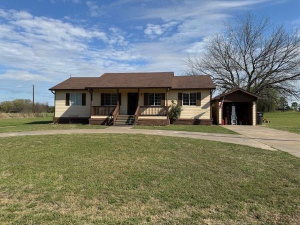 32 Holiday Road, Burneyville, OK 73430