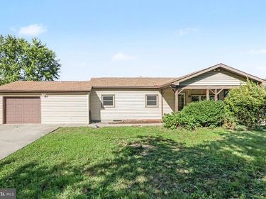 1765 GOOD HOPE ROAD, ENOLA, PA 17025