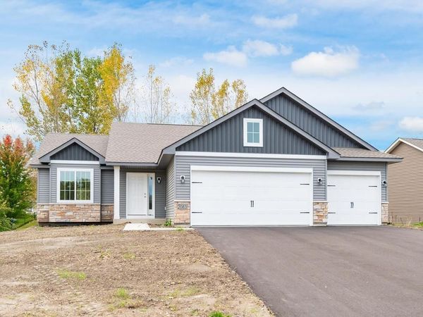 2083 River Bend Trail , Mayer, MN 55360