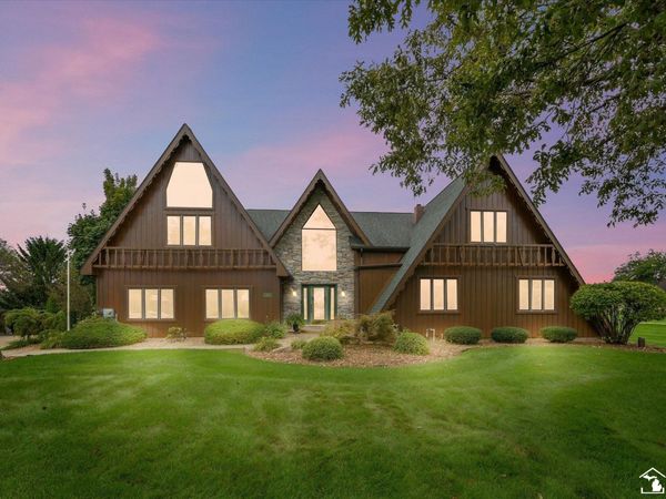 1567 W Erie Road, Temperance, MI 48182