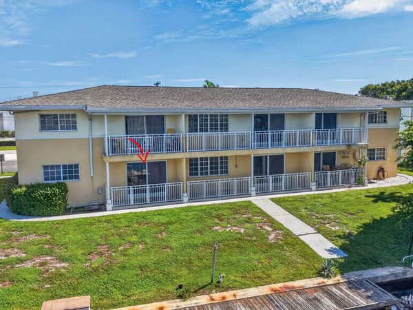 405 SOUTHWIND Drive, Unit 3, North Palm Beach, FL 33408
