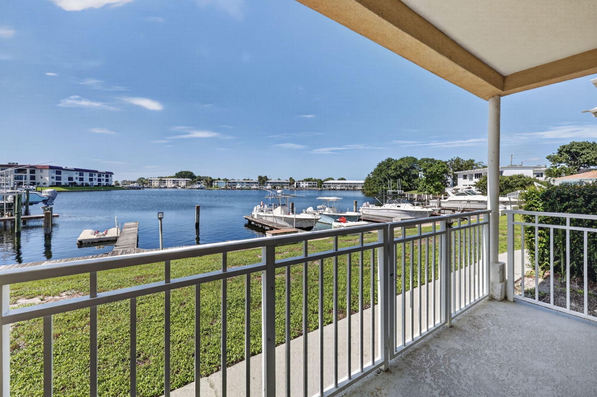 405 Southwind Drive, Unit 3, North Palm Beach, FL 33408 Photo