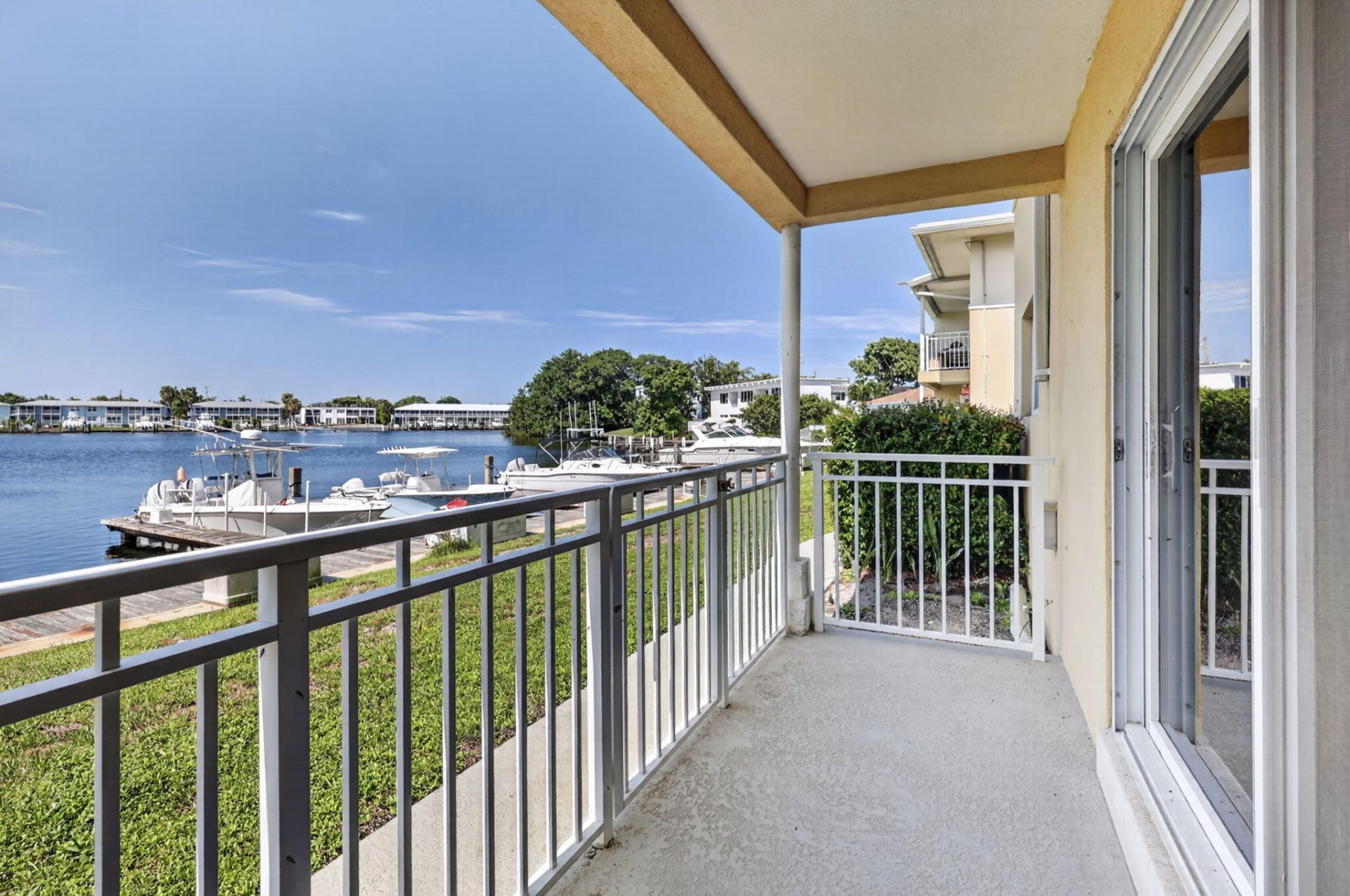 405 Southwind Drive, Unit 3, North Palm Beach, FL 33408 Photo
