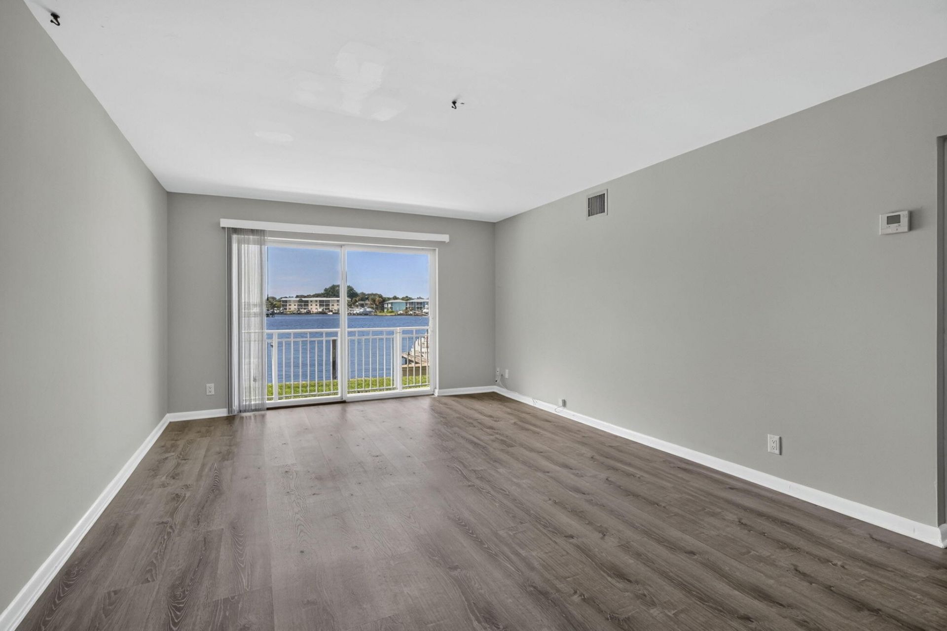 405 Southwind Drive, Unit 3, North Palm Beach, FL 33408 Photo