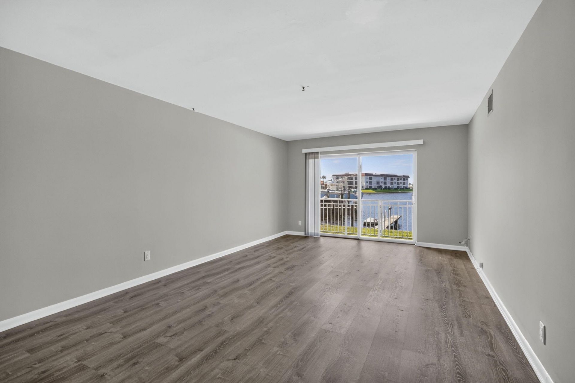405 Southwind Drive, Unit 3, North Palm Beach, FL 33408 Photo