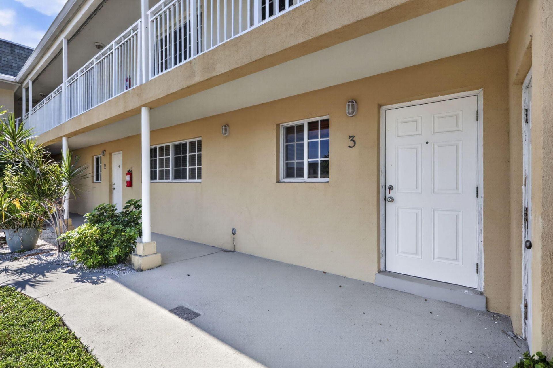 405 Southwind Drive, Unit 3, North Palm Beach, FL 33408 Photo