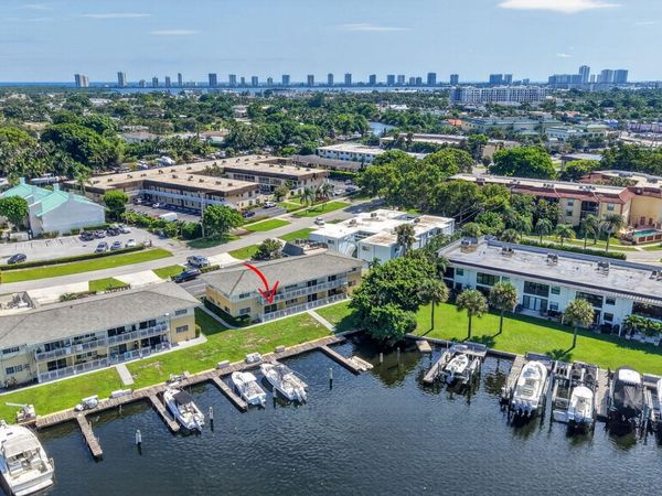 405 SOUTHWIND Drive, Unit 4, North Palm Beach, FL 33408