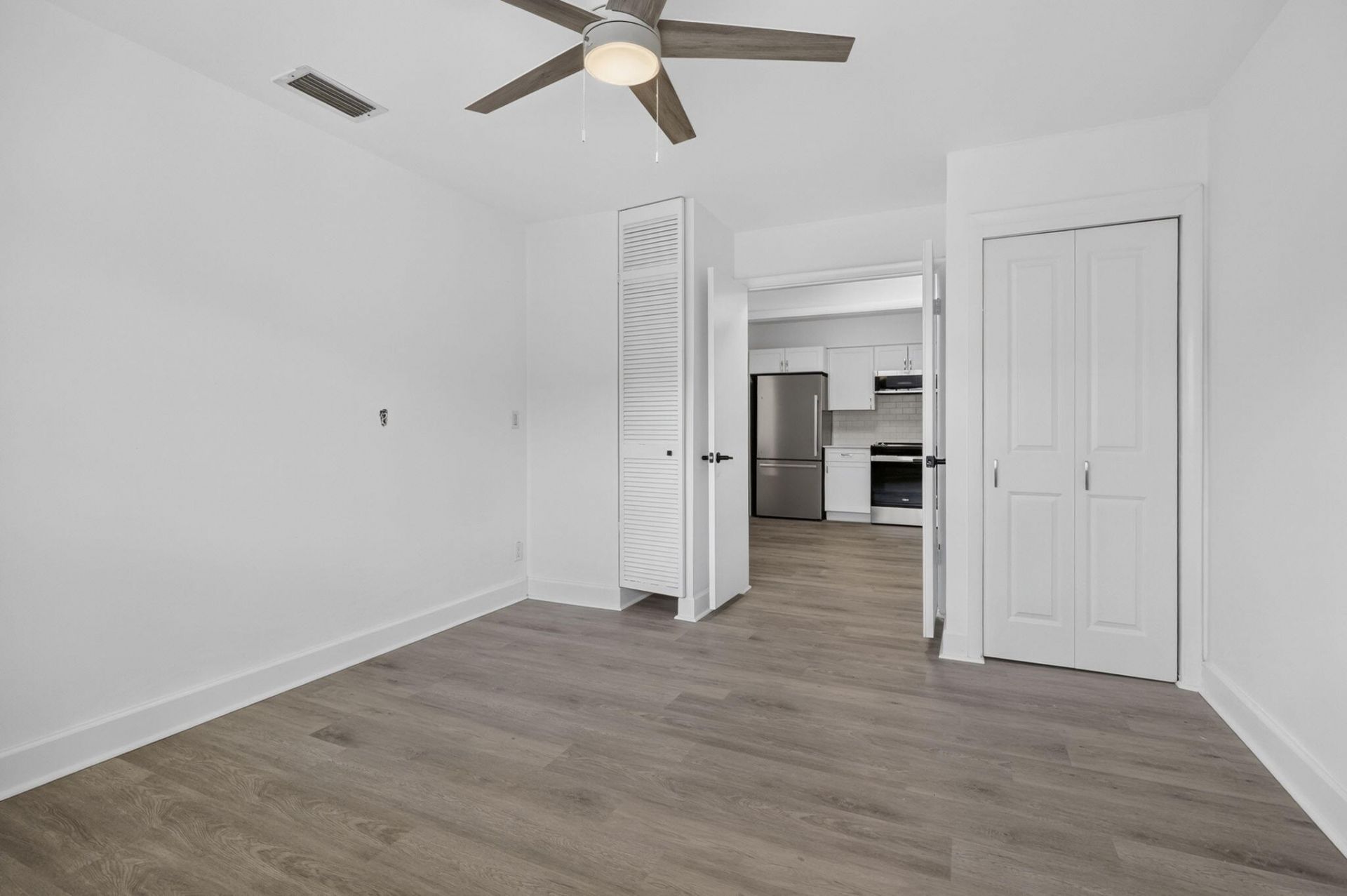 405 Southwind Drive, Unit 4, North Palm Beach, FL 33408 Photo