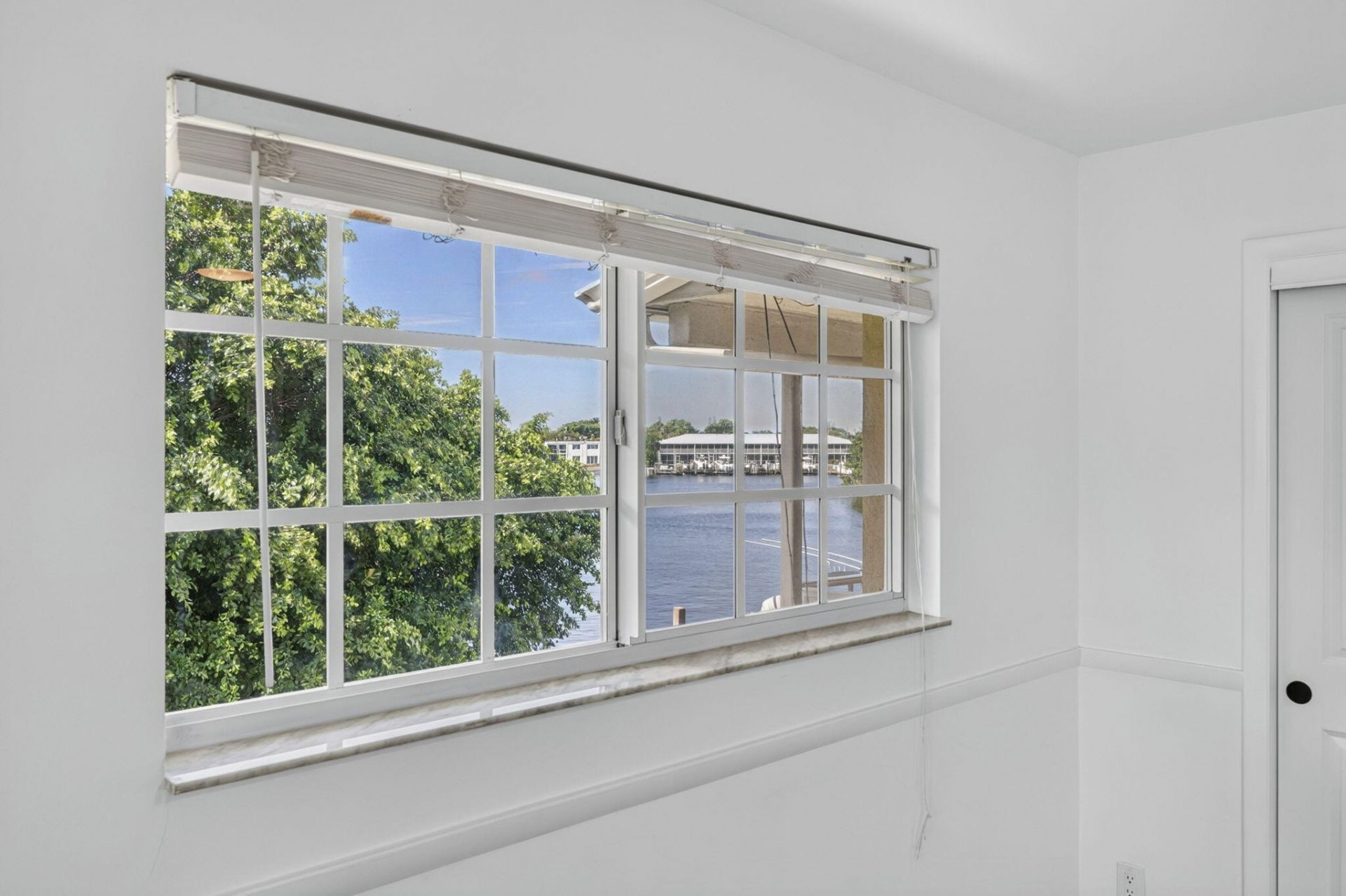 405 Southwind Drive, Unit 4, North Palm Beach, FL 33408 Photo