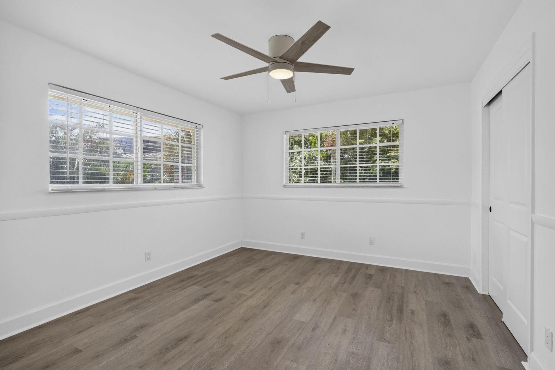 405 Southwind Drive, Unit 4, North Palm Beach, FL 33408 Photo