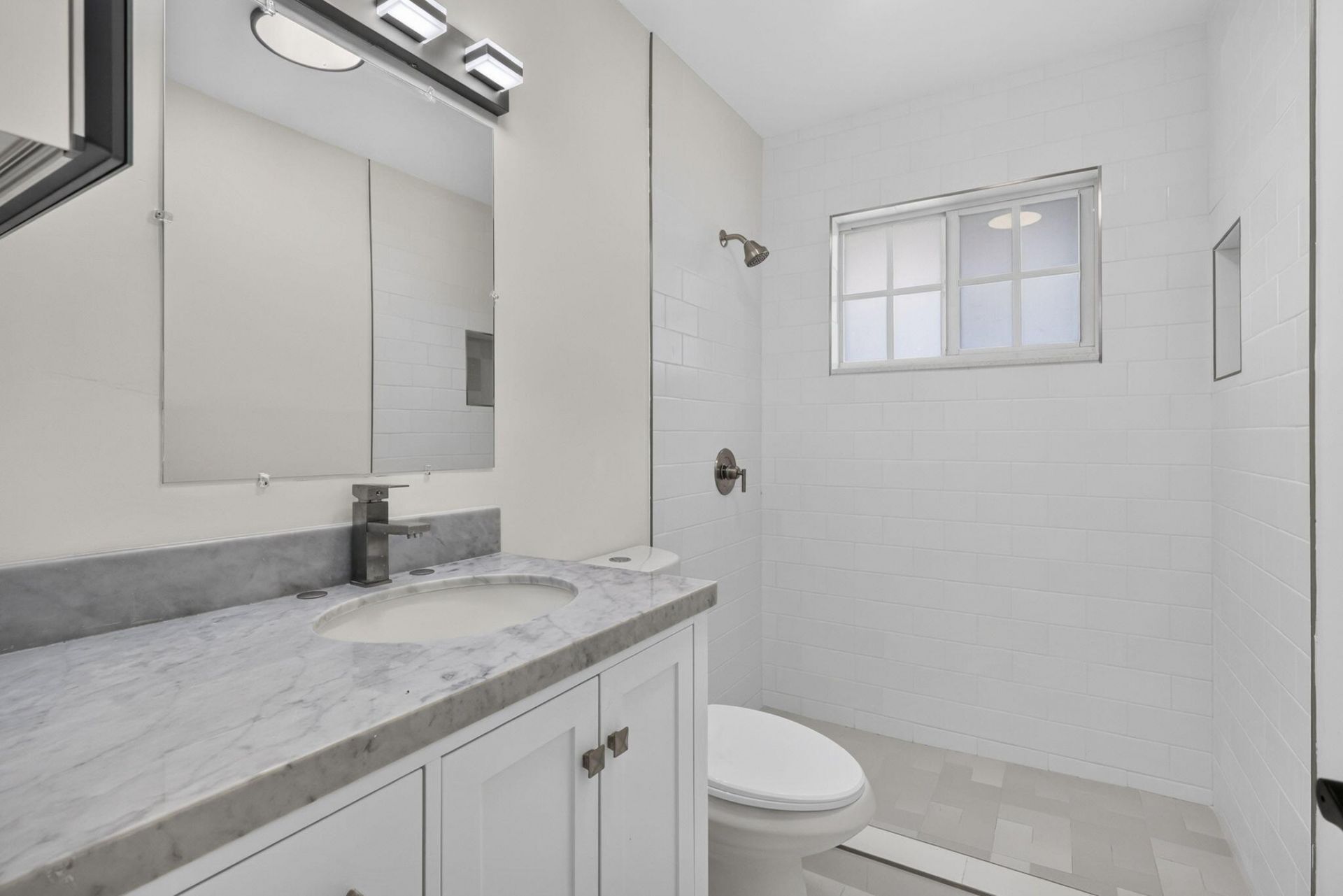 405 Southwind Drive, Unit 4, North Palm Beach, FL 33408 Photo