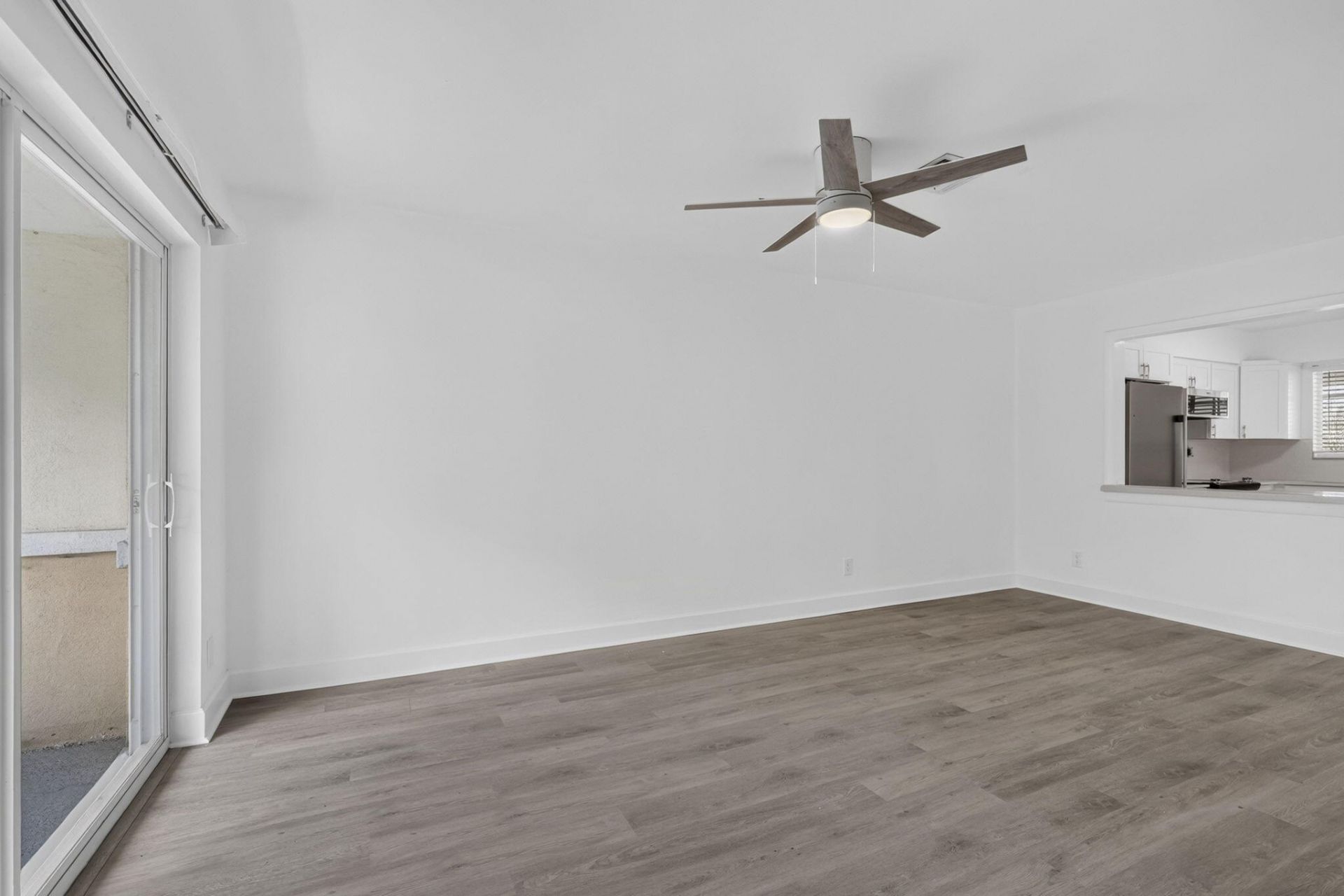 405 Southwind Drive, Unit 4, North Palm Beach, FL 33408 Photo