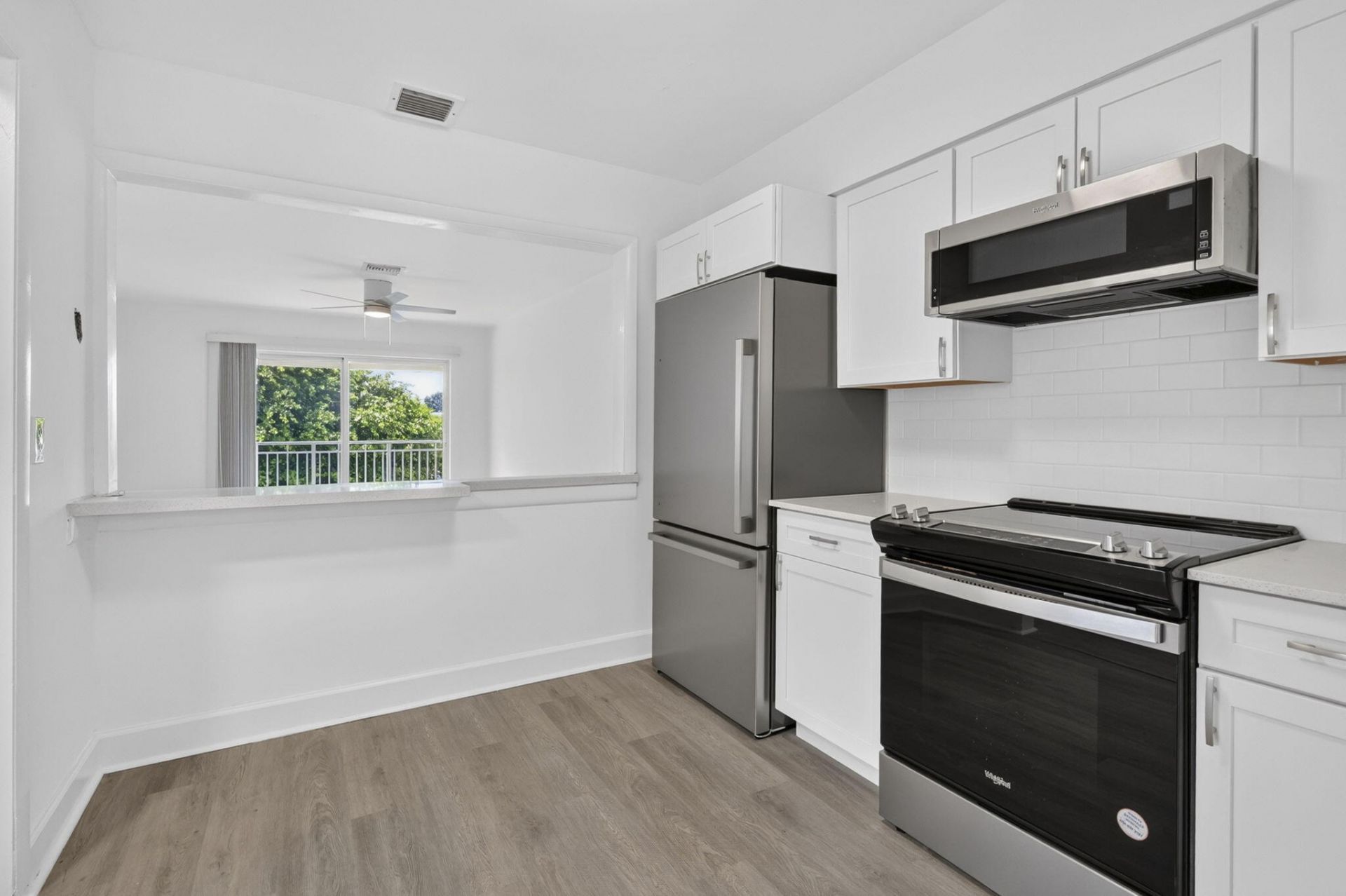 405 Southwind Drive, Unit 4, North Palm Beach, FL 33408 Photo