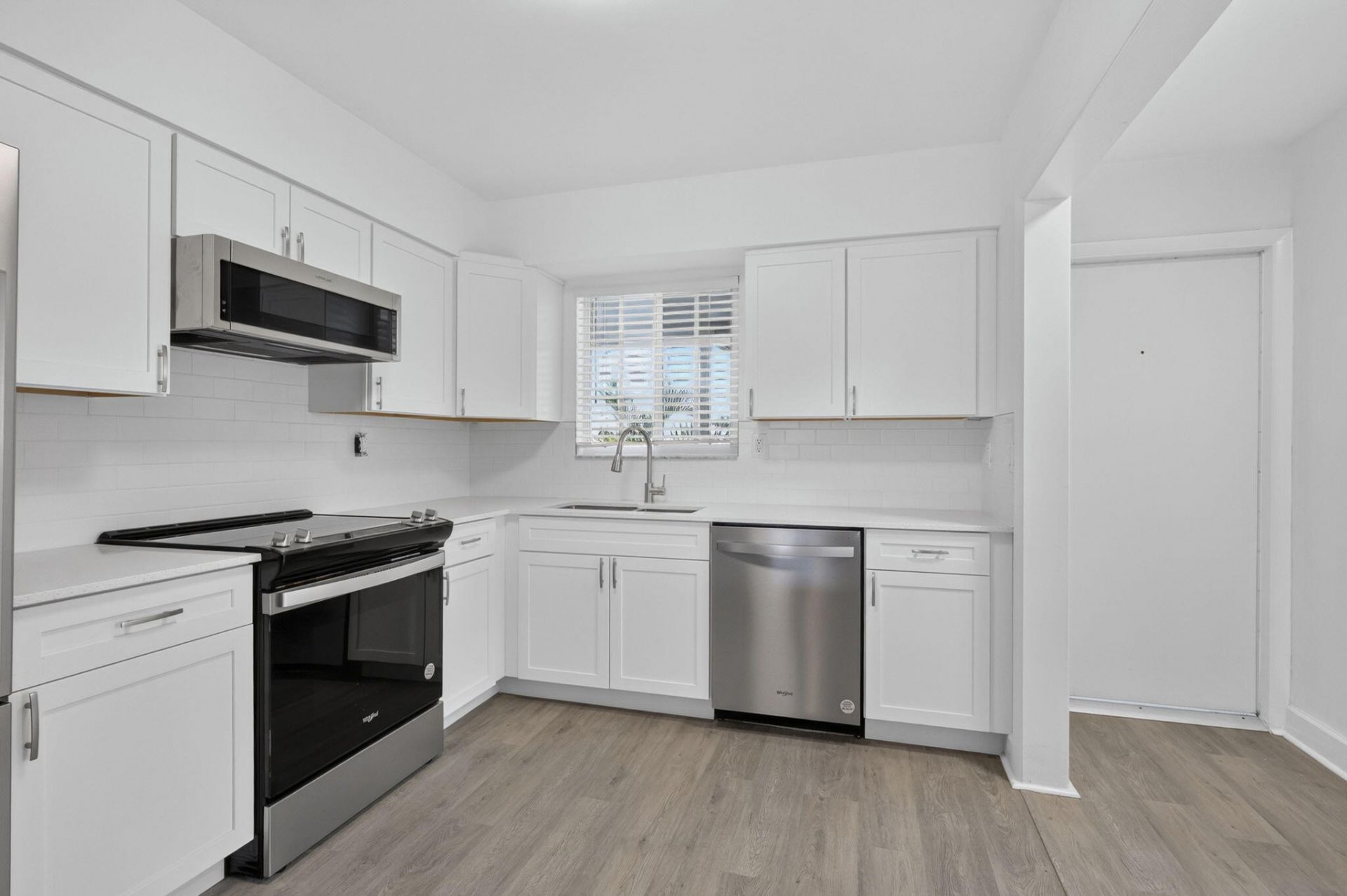 405 Southwind Drive, Unit 4, North Palm Beach, FL 33408 Photo