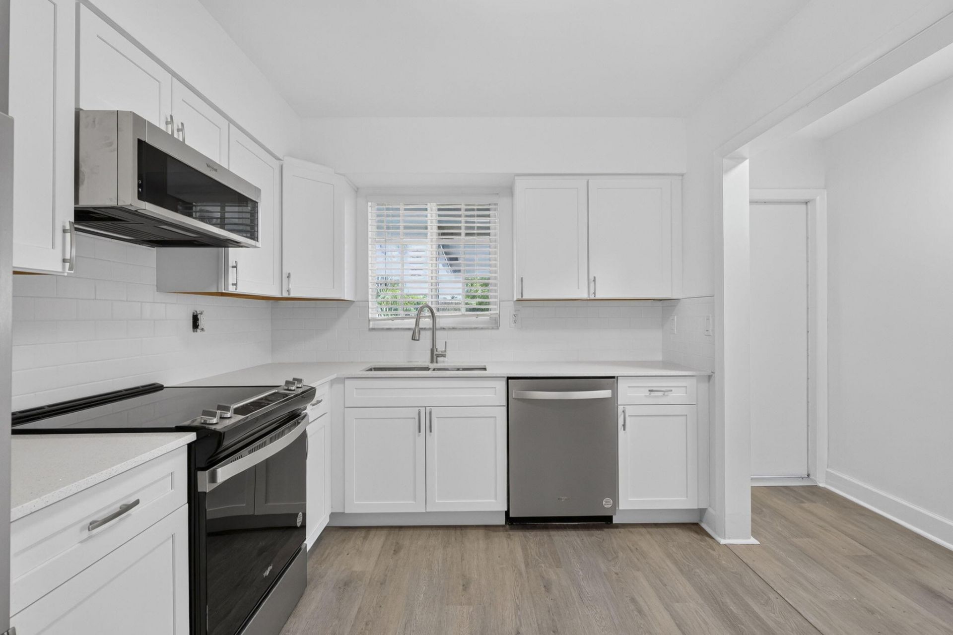 405 Southwind Drive, Unit 4, North Palm Beach, FL 33408 Photo