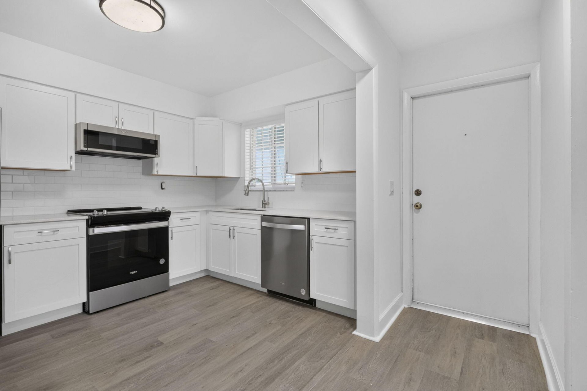 405 Southwind Drive, Unit 4, North Palm Beach, FL 33408 Photo