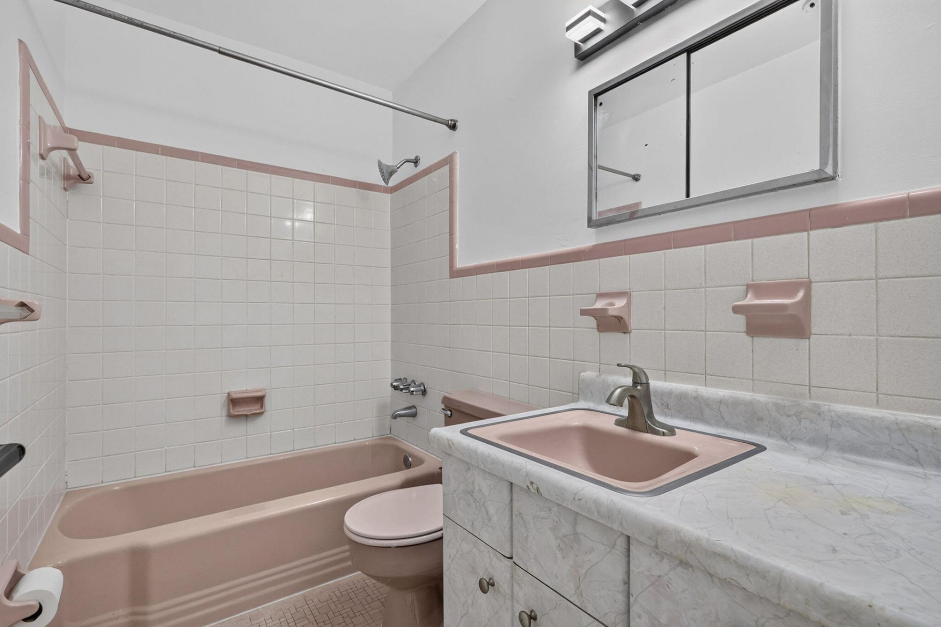 405 Southwind Drive, Unit 5, North Palm Beach, FL 33408 Photo