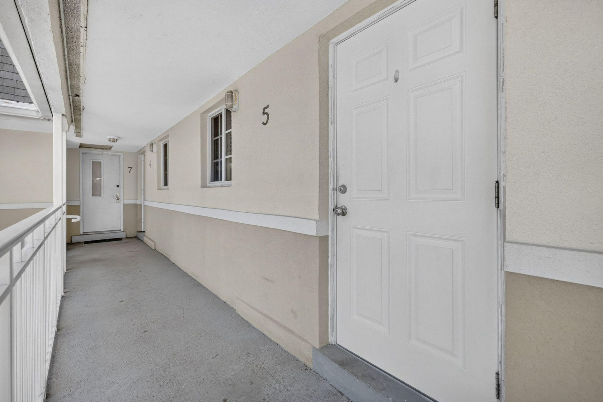 405 Southwind Drive, Unit 5, North Palm Beach, FL 33408 Photo