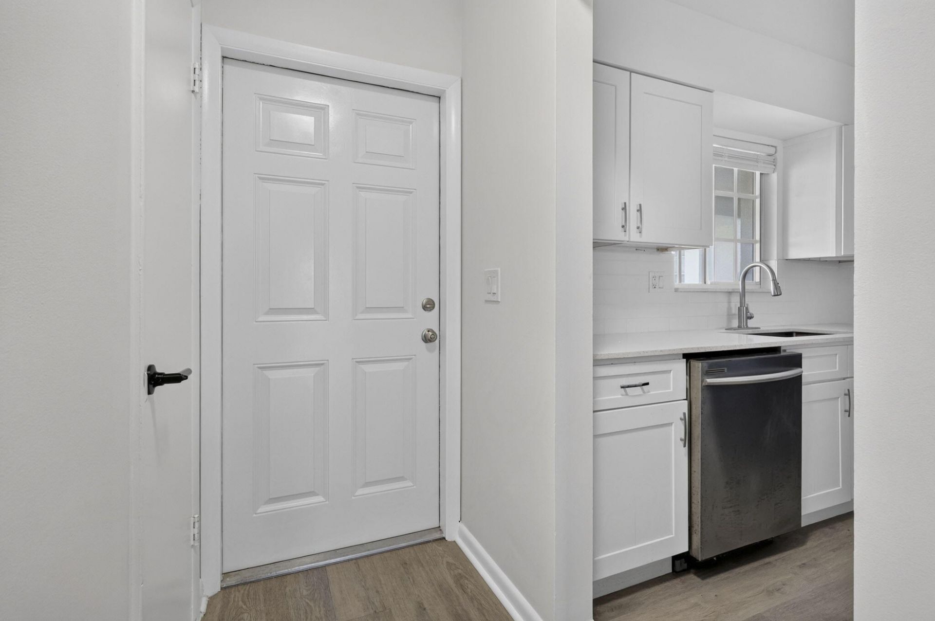 405 Southwind Drive, Unit 5, North Palm Beach, FL 33408 Photo
