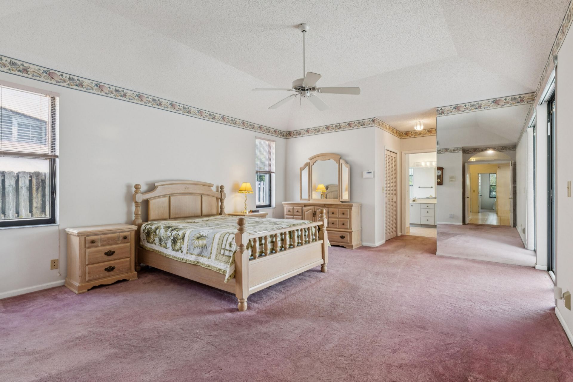 1240 NW 100th Way Nw, Plantation, FL 33322 Photo