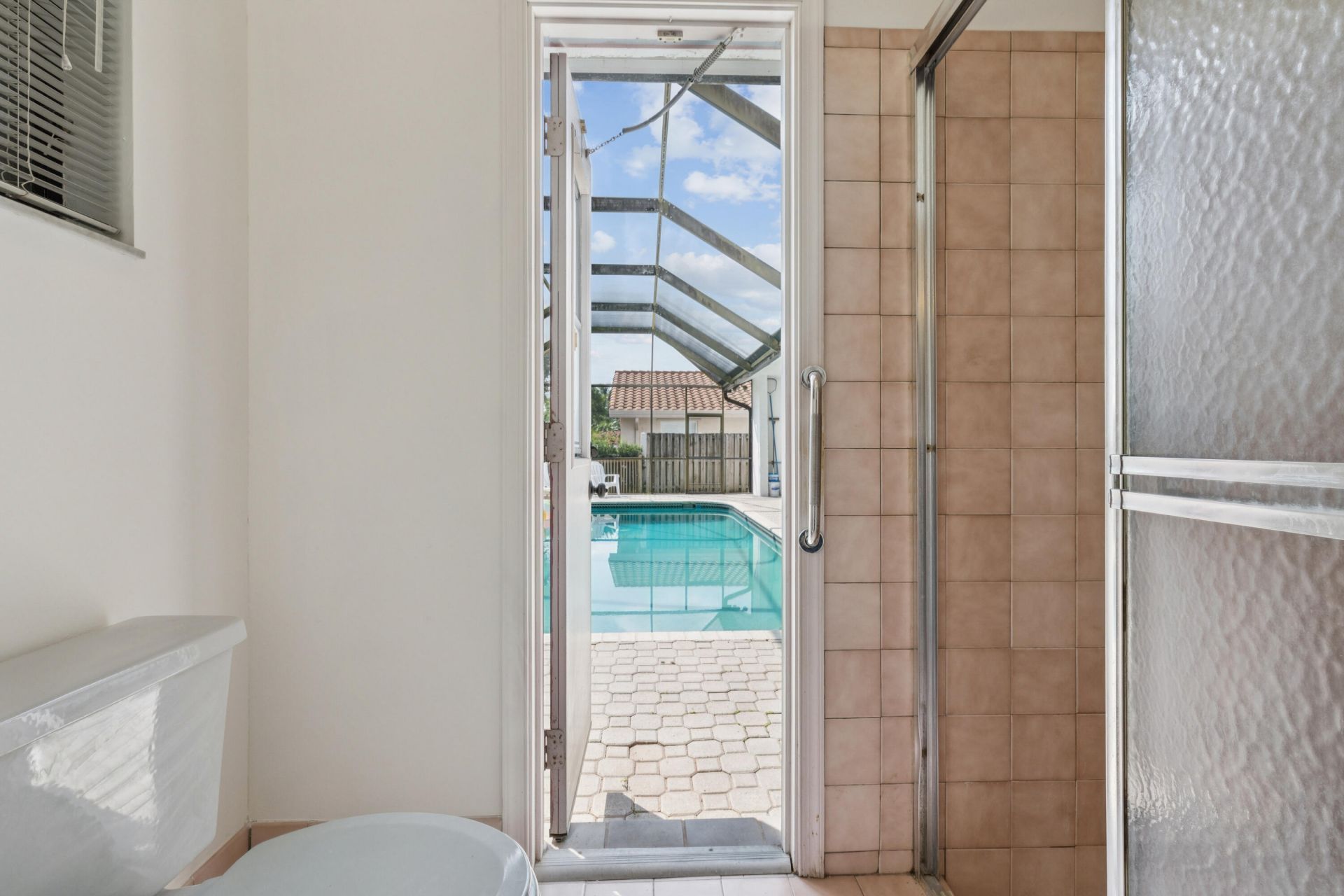 1240 NW 100th Way Nw, Plantation, FL 33322 Photo