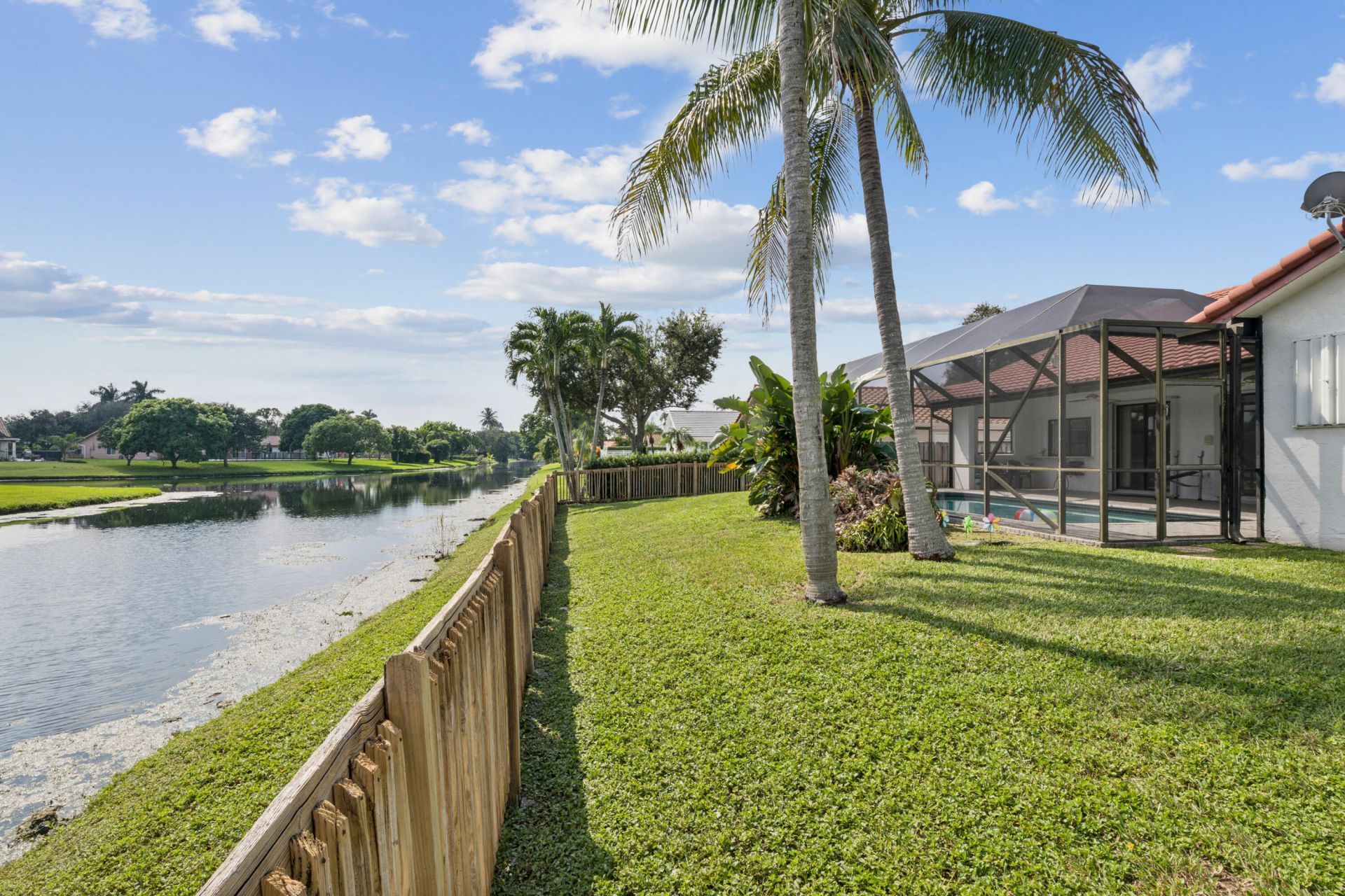 1240 NW 100th Way Nw, Plantation, FL 33322 Photo