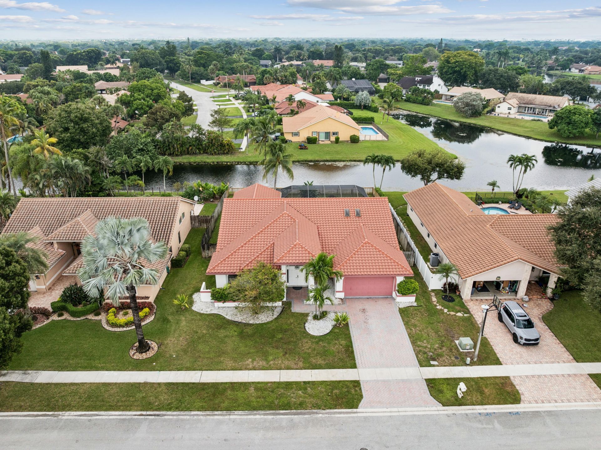 1240 NW 100th Way Nw, Plantation, FL 33322 Photo