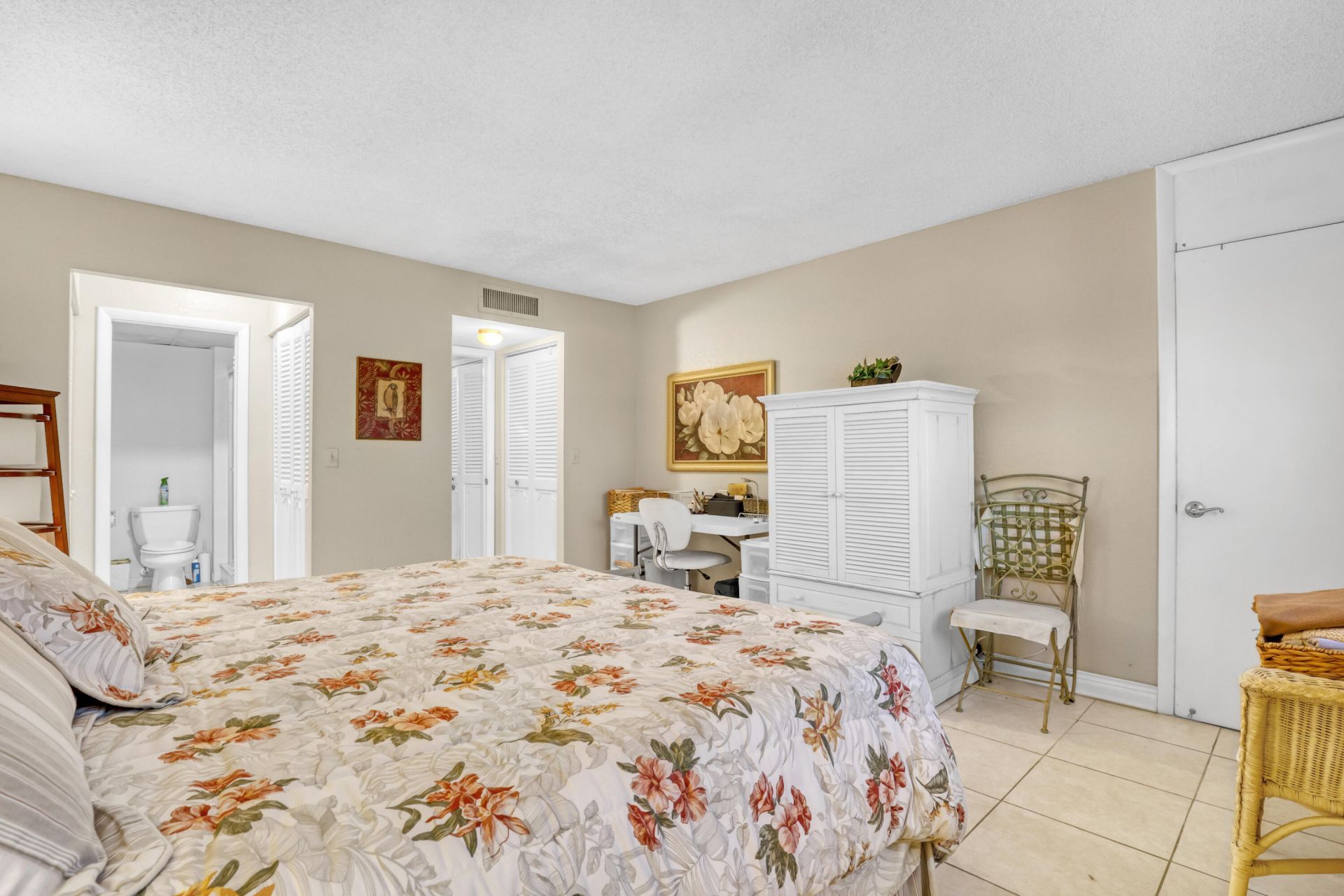 145 S Ocean Avenue, Unit 601, Palm Beach Shores, FL 33404 Photo