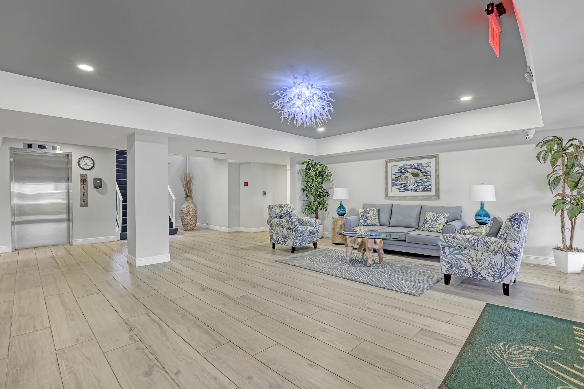 145 S Ocean Avenue, Unit 601, Palm Beach Shores, FL 33404 Photo
