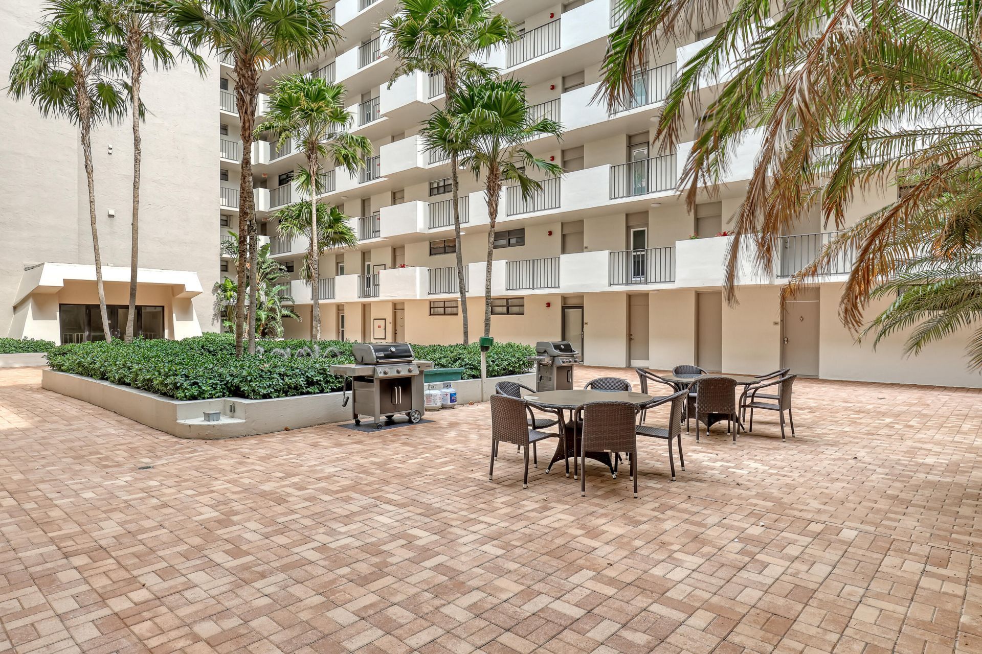 145 S Ocean Avenue, Unit 601, Palm Beach Shores, FL 33404 Photo