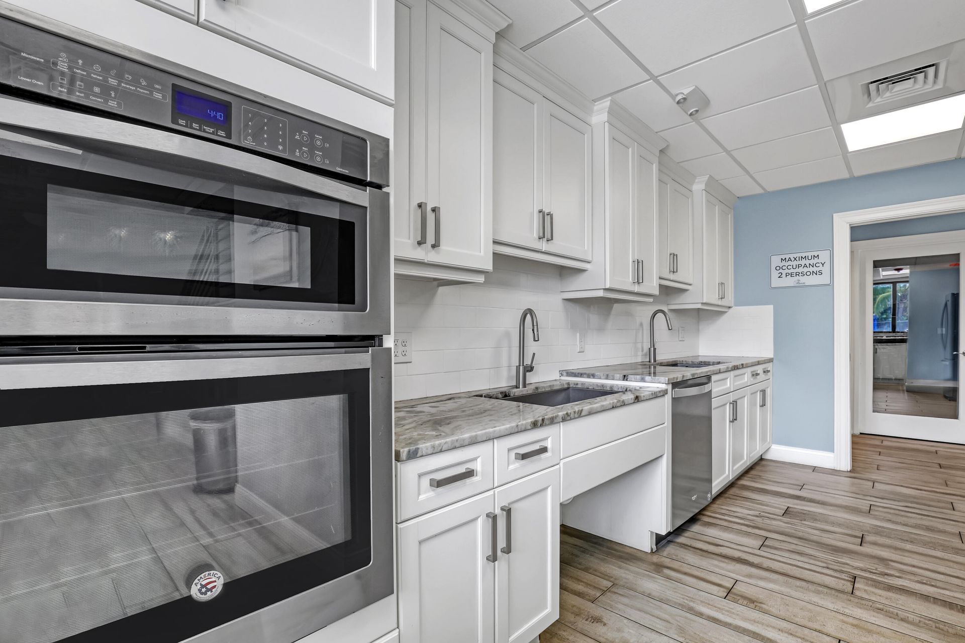 145 S Ocean Avenue, Unit 601, Palm Beach Shores, FL 33404 Photo