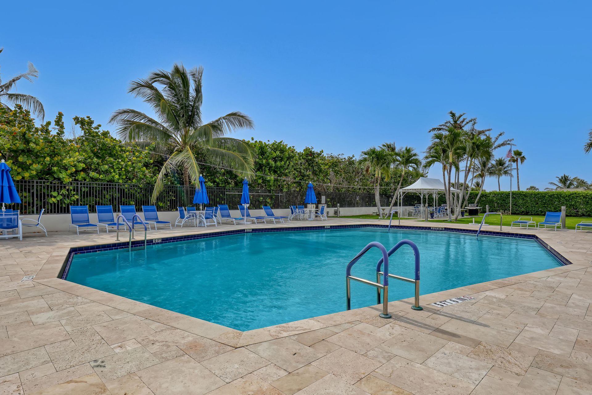 145 S Ocean Avenue, Unit 601, Palm Beach Shores, FL 33404 Photo