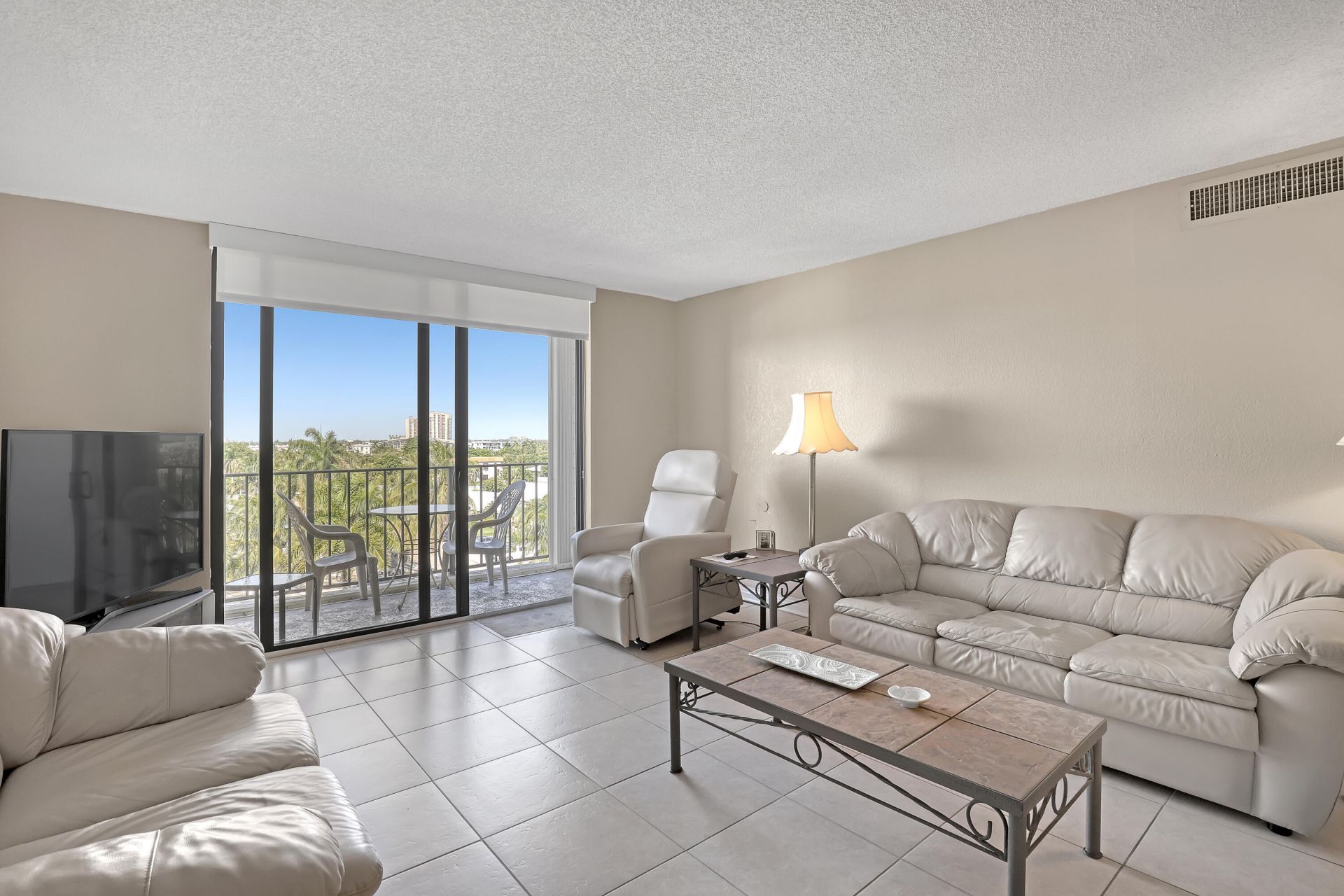 145 S Ocean Avenue, Unit 601, Palm Beach Shores, FL 33404 Photo