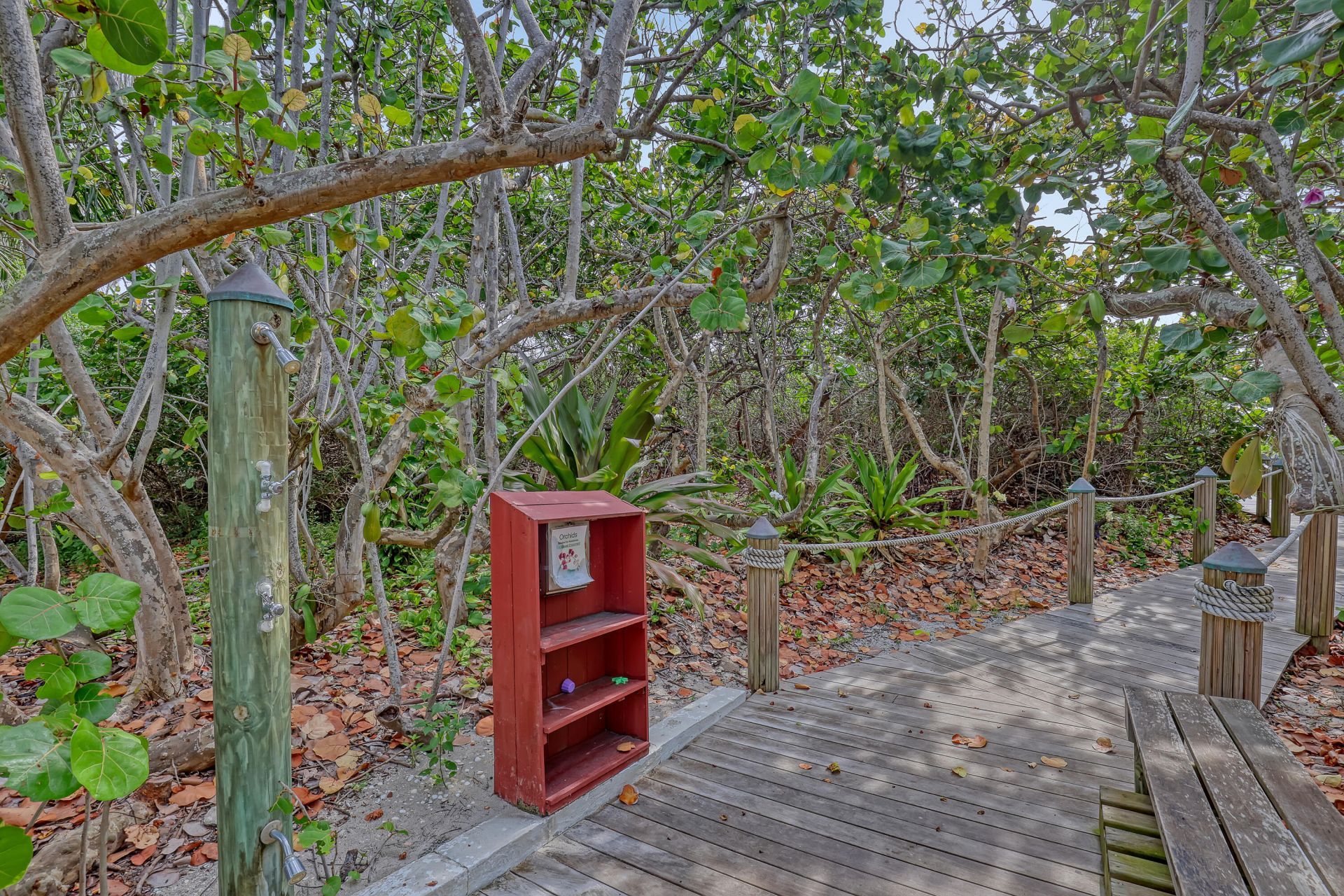 145 S Ocean Avenue, Unit 601, Palm Beach Shores, FL 33404 Photo
