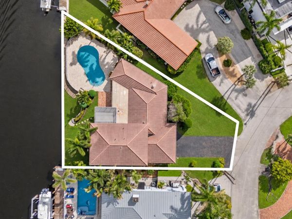 2651 NE 43RD Street, Lighthouse Point, FL 33064