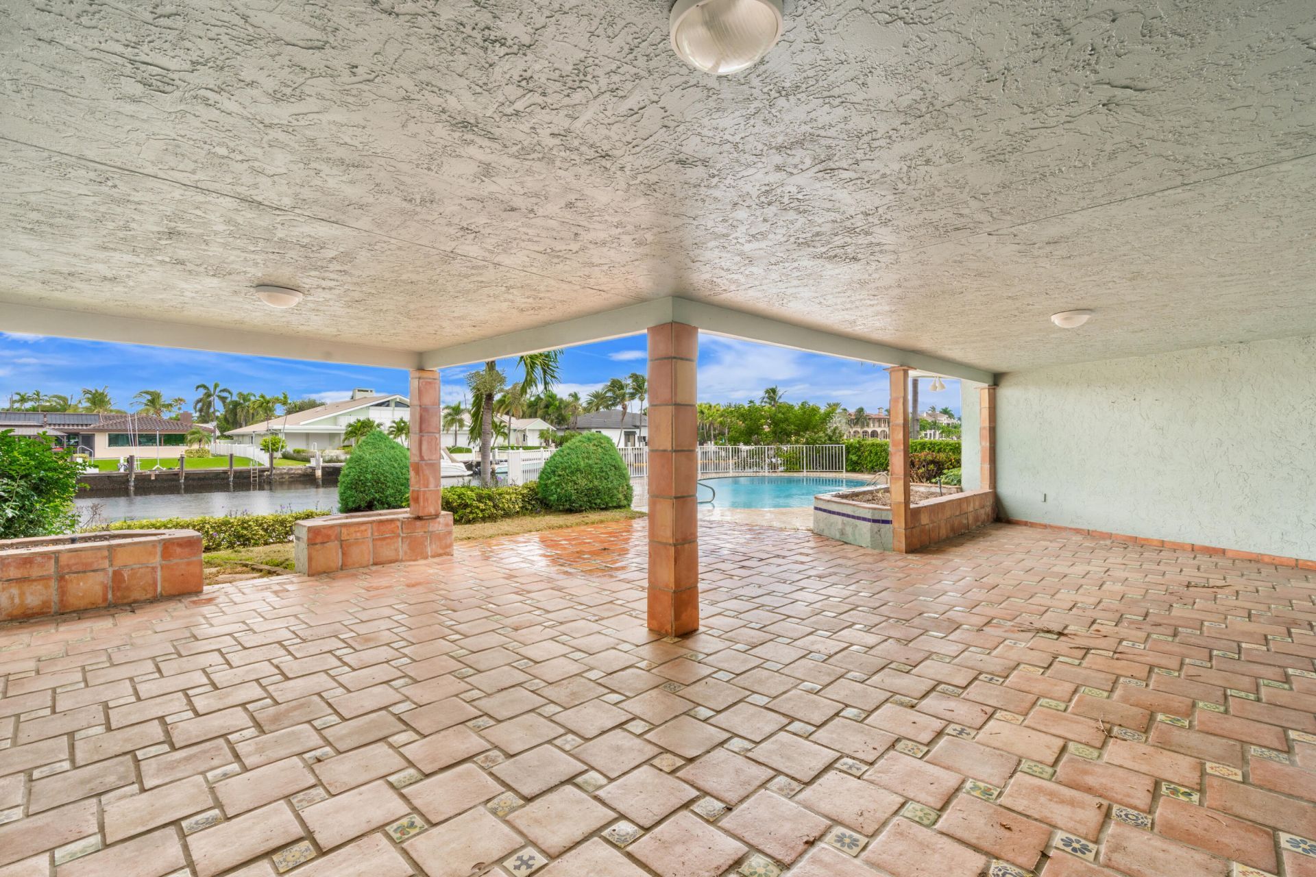 2651 NE 43rd Street, Lighthouse Point, FL 33064 Photo