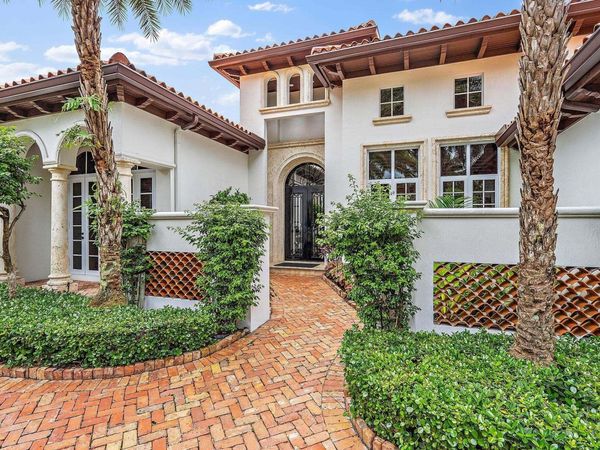817 Harbour Isles Place, North Palm Beach, FL 33410