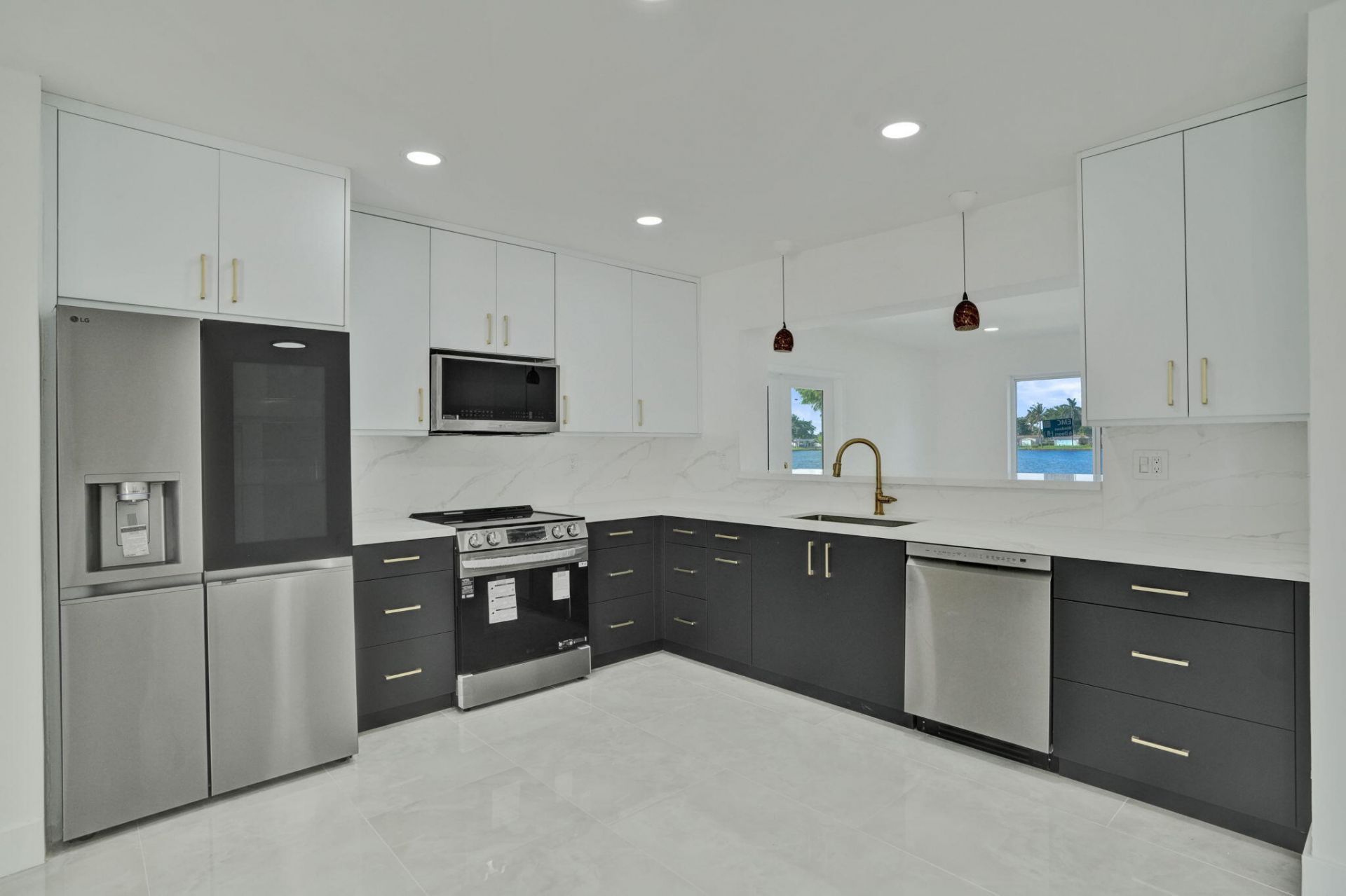 8351 NW 19th Street, Pembroke Pines, FL 33024 Photo